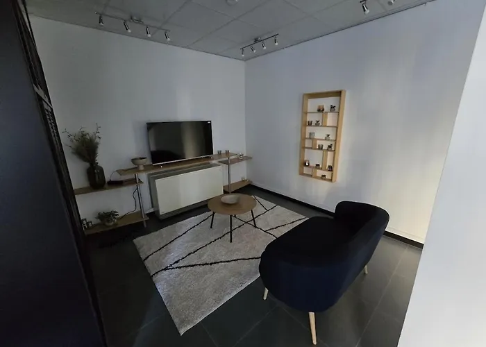 Quiet 3 Bedroom 公寓