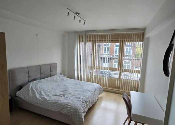 Quiet 3 Bedroom Châtelet